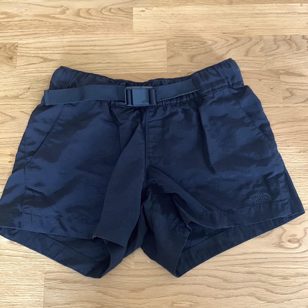 Women’s XS black North Face hiking shorts